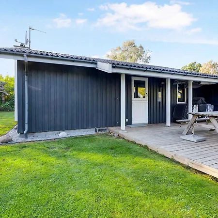 Cozy And Renovated On The Island Langeland *